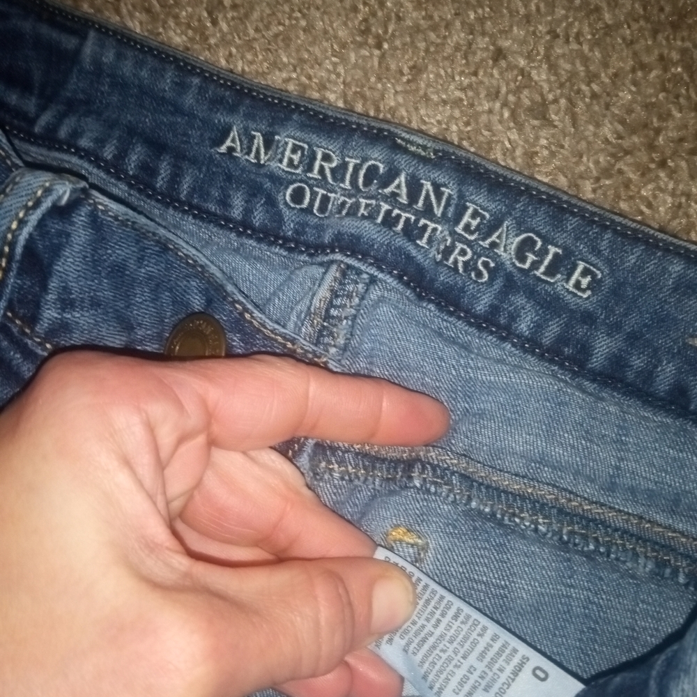 American eagle - Picture 2 of 3